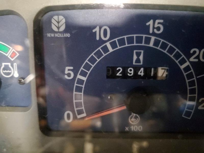 2004 Newholland 32LC Tractor