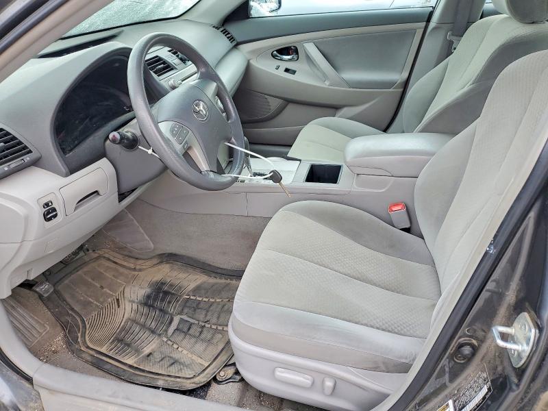 2009 Toyota Camry le