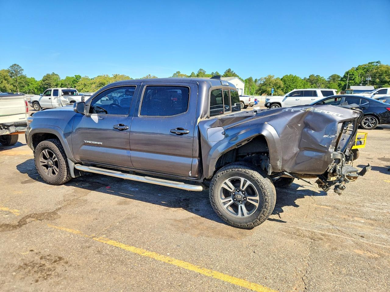 2016 Toyota Tacoma TRD Sport