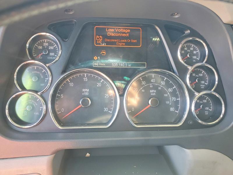 2018 Peterbilt 579 Semi Truck