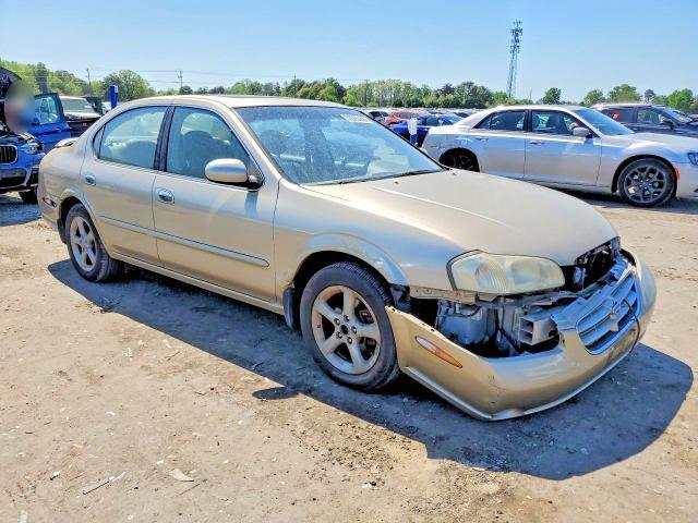 2000 Nissan Maxima gxe