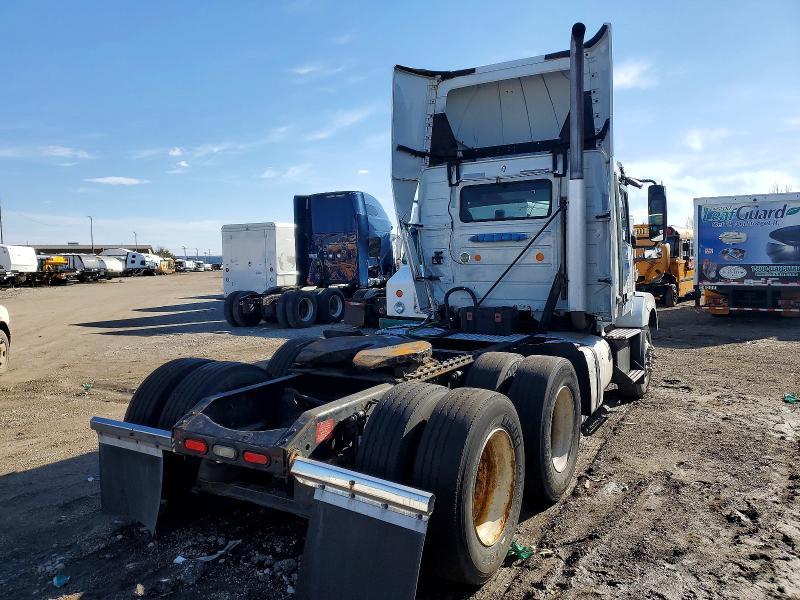 2014 Volv O VNL Semi Truck