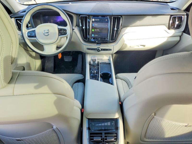 2022 Volv Xc60