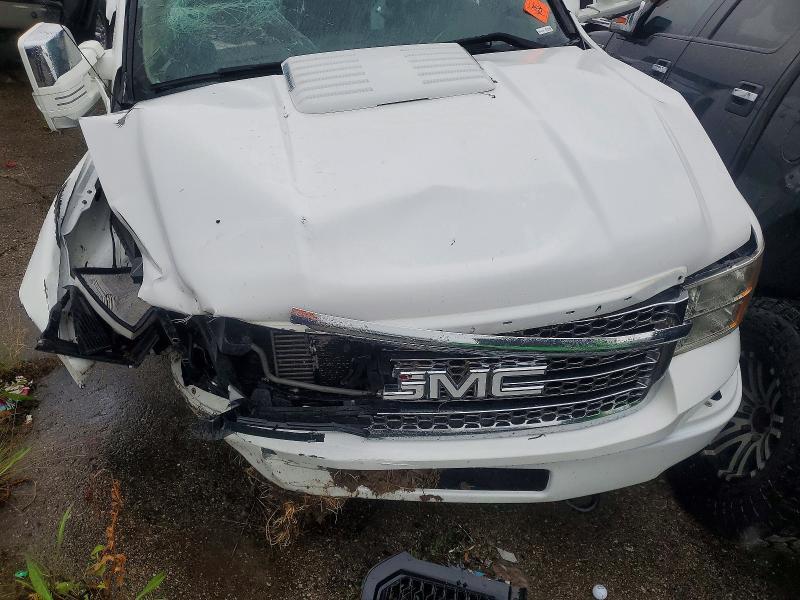 2014 GMC Sierra K2500 Denali