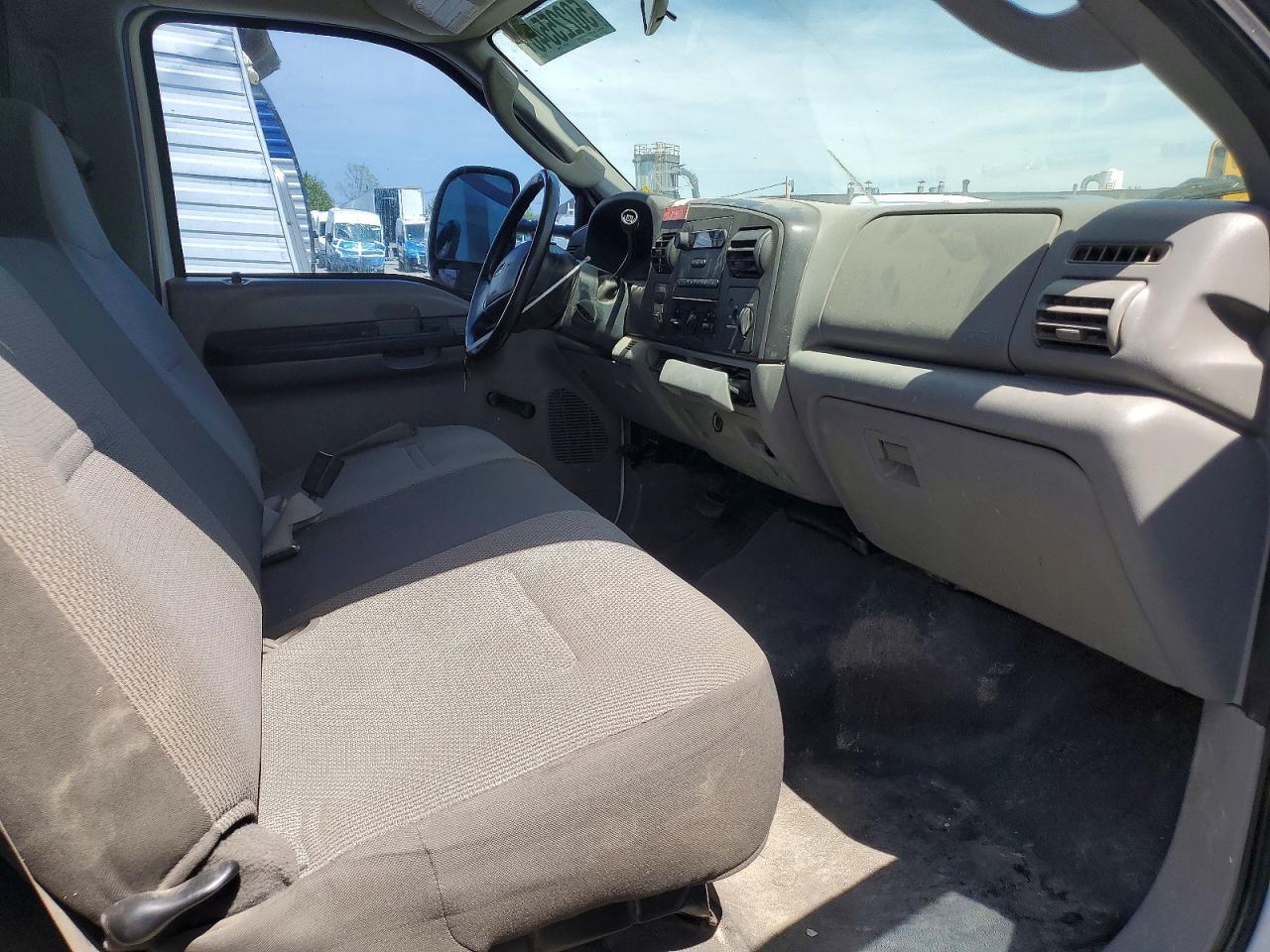 2006 Ford F550 Super