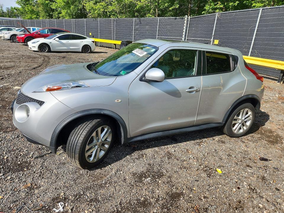 2013 Nissan Juke s