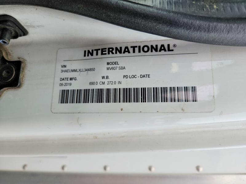 2020 International MV607 BOX Truck