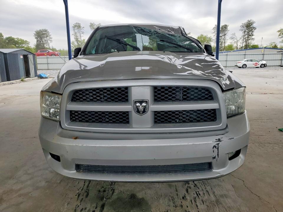 2012 Dodge Ram 1500 st