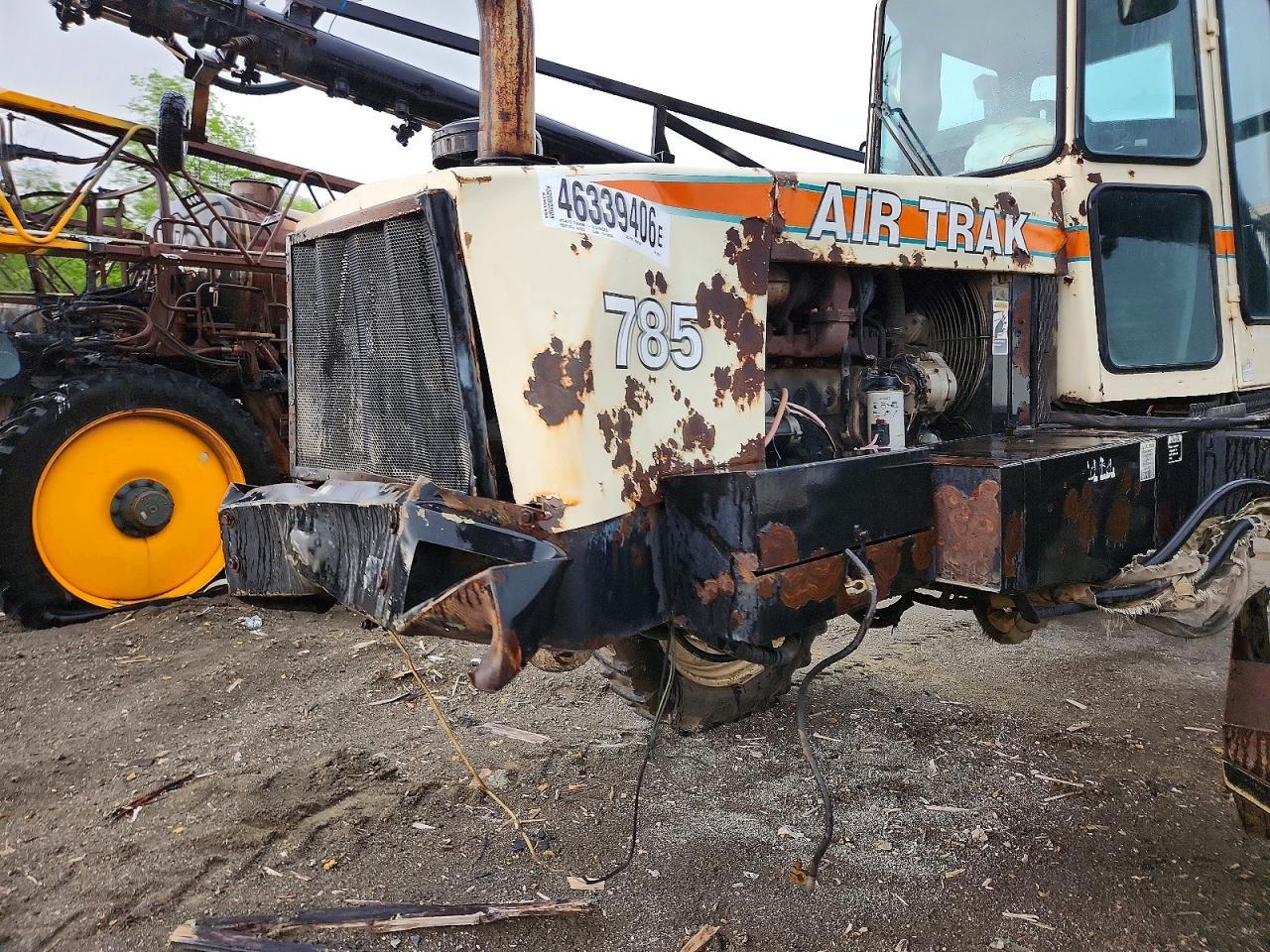 2000 Wilm 2000 Willmar AIR Trak 785 Sprayer