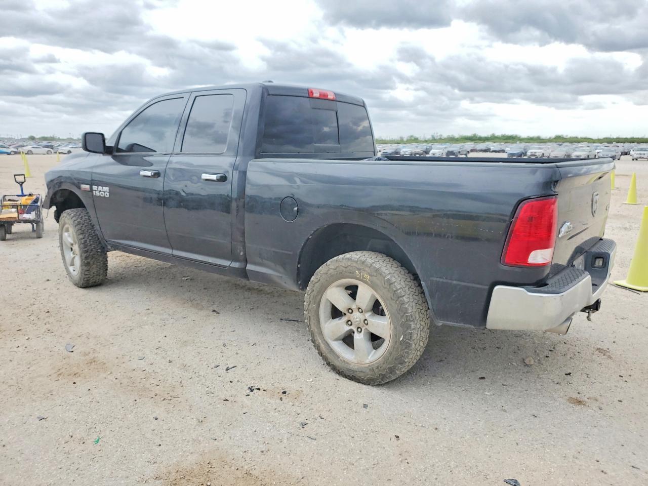2016 Dodge RAM 1500 SLT