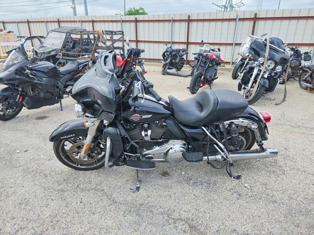 2023 Harley-Davidson Flhtk