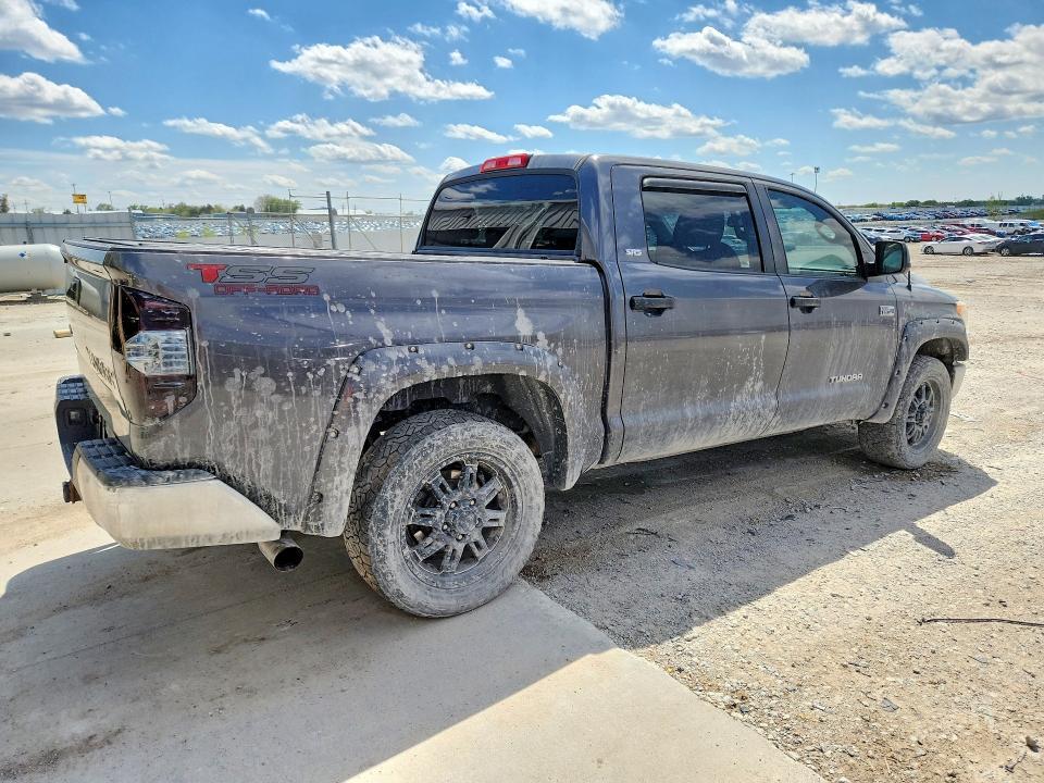 2016 Toyota Tundra SR5