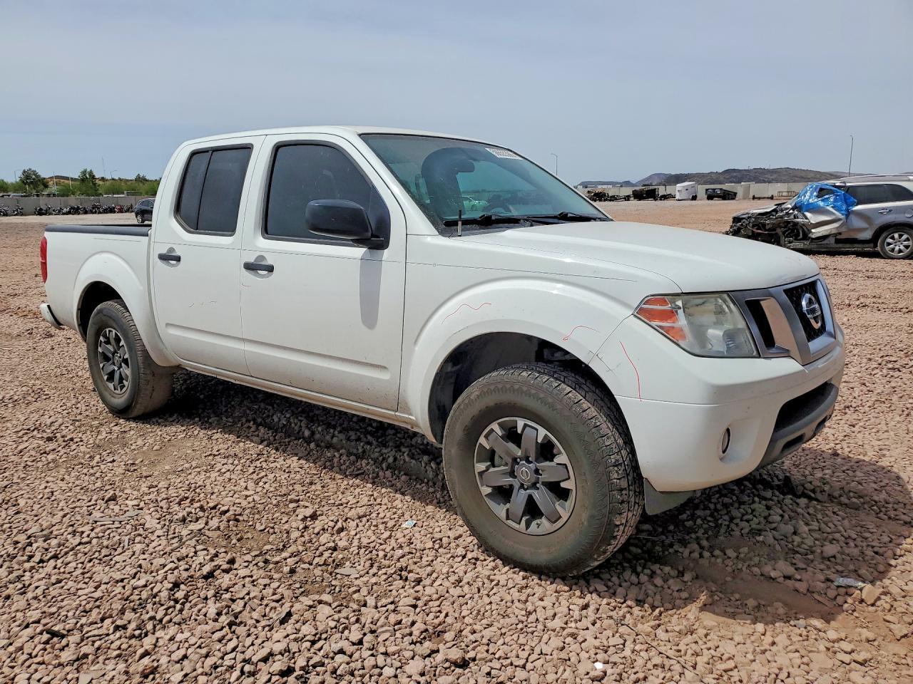 2019 Nissan Frontier Desert Runner