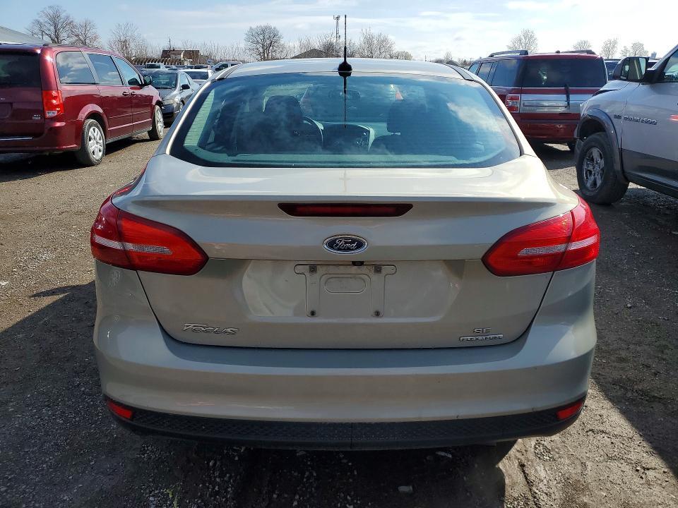 2016 Ford Focus se