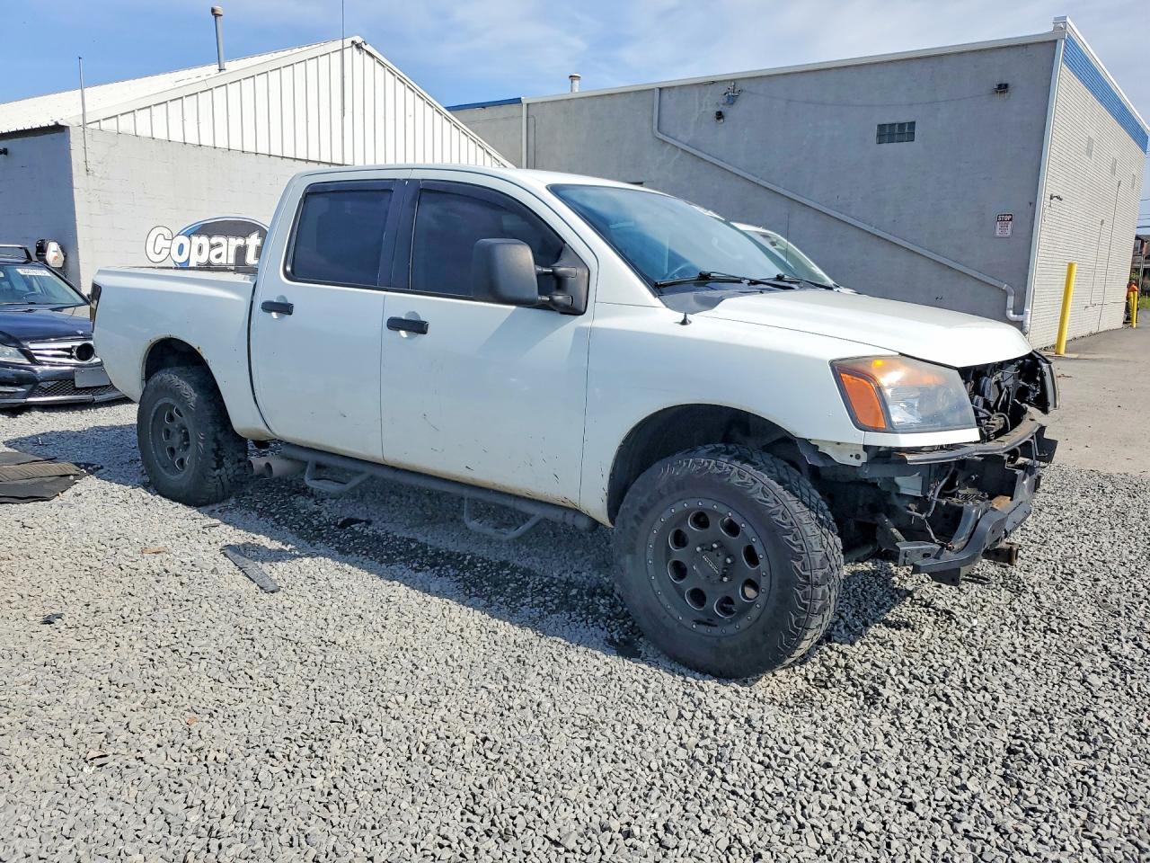 2013 Nissan Titan S
