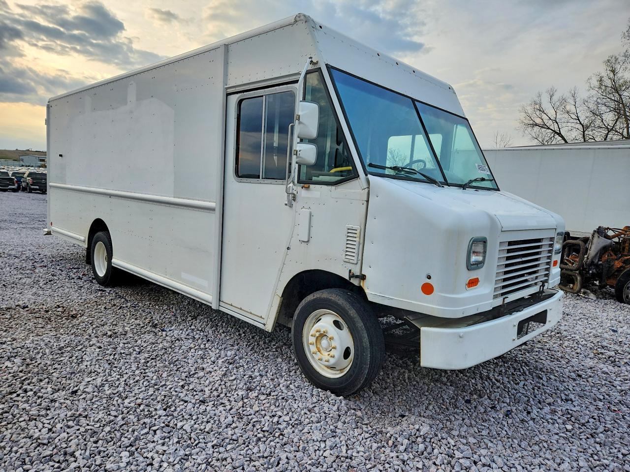 2013 Ford F59 Delivery Truck