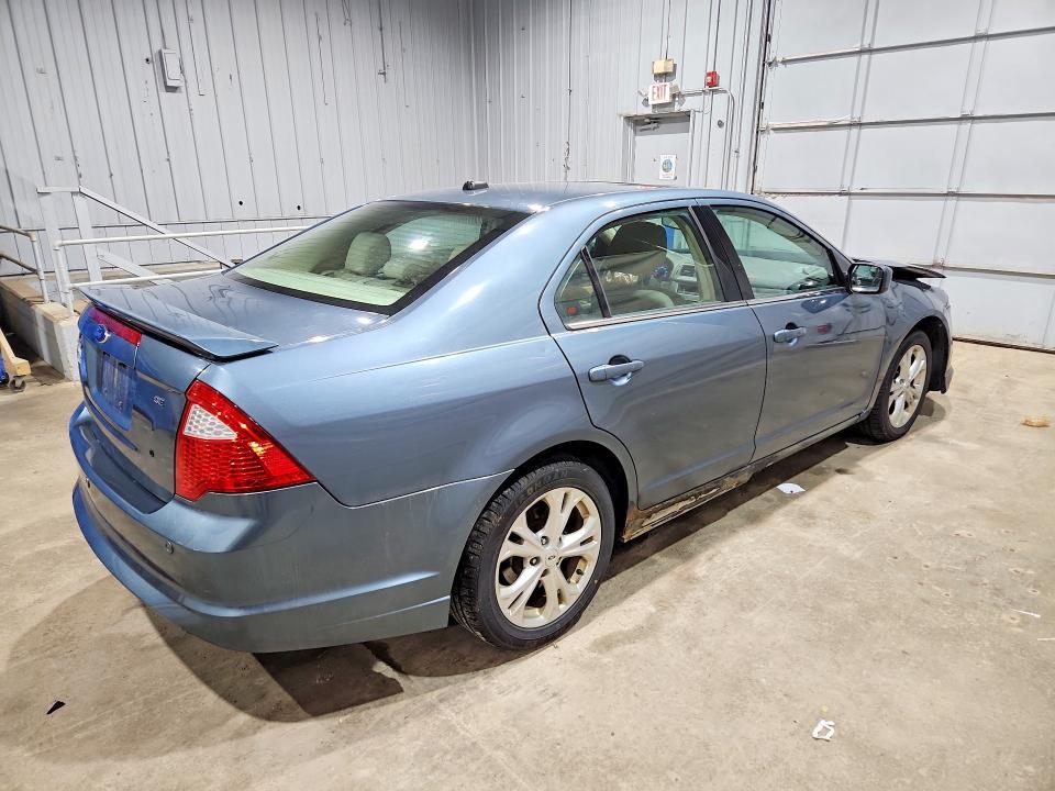 2012 Ford Fusion se
