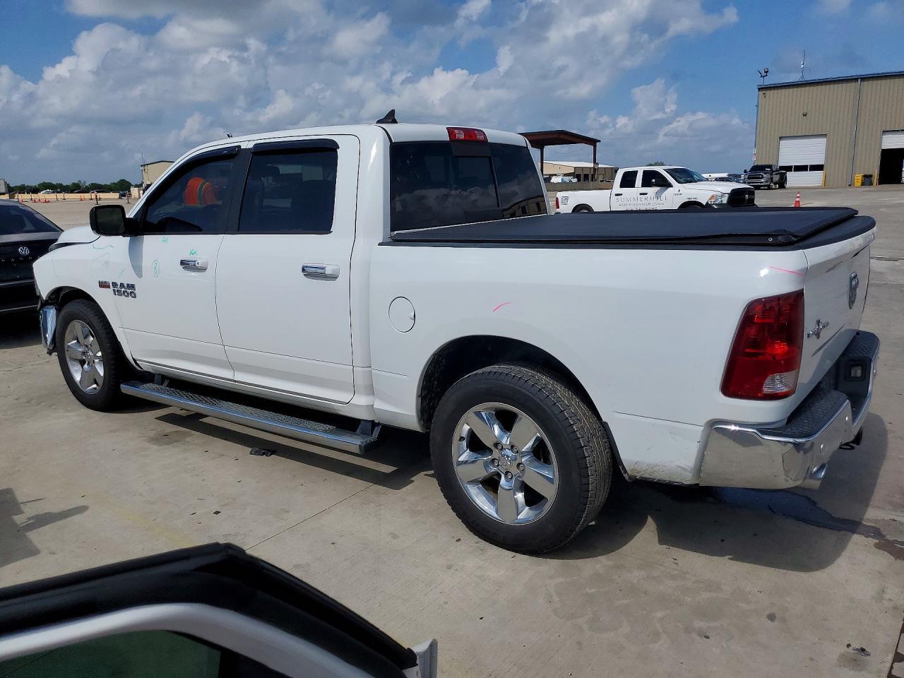 2017 Dodge RAM 1500 SLT
