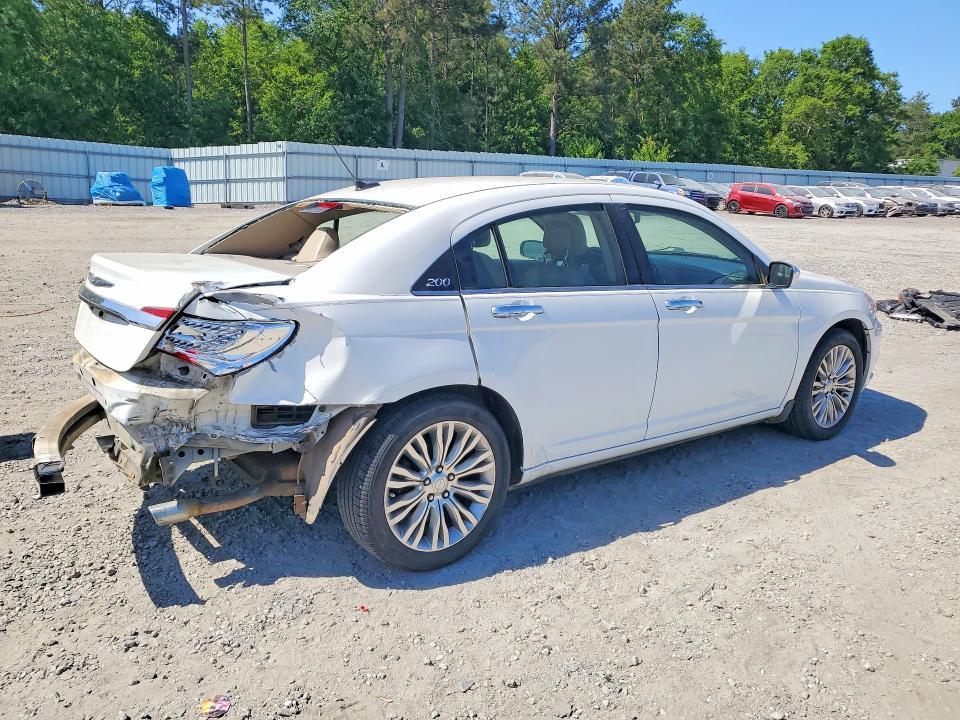 2012 Chrysler 200 Limited