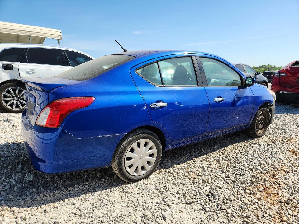 2017 Nissan Versa 1.6 sv