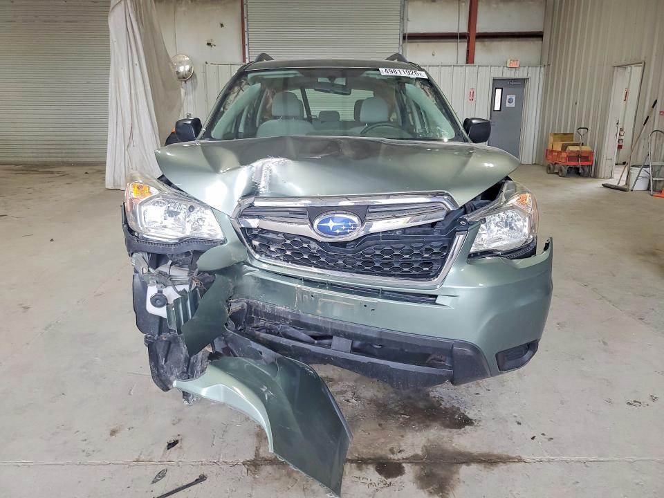 2016 Subaru Forester 2.5i