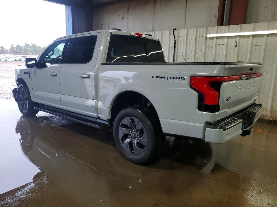 2025 Ford F150 Lightning Lariat