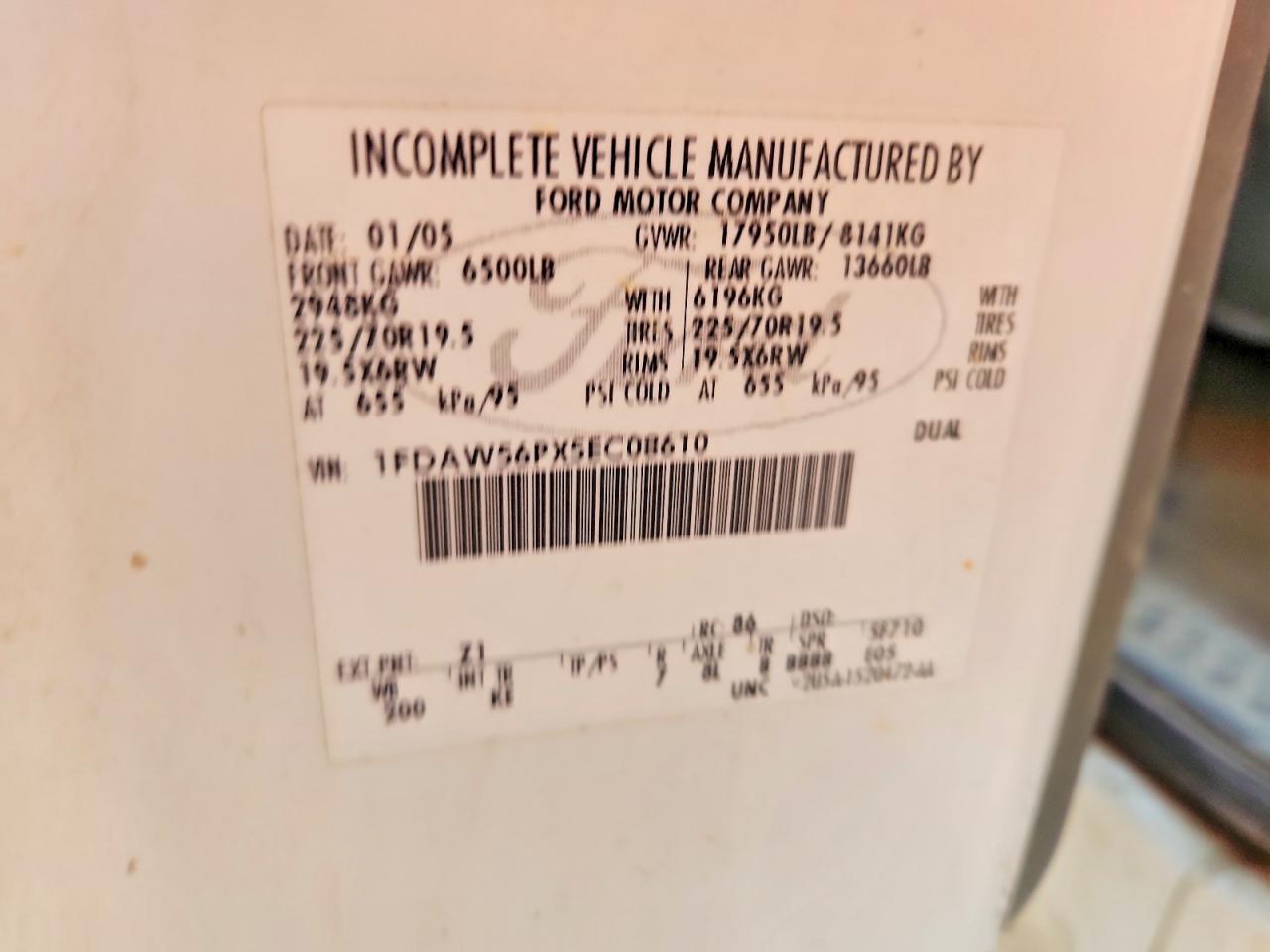 2005 Ford F550 Super