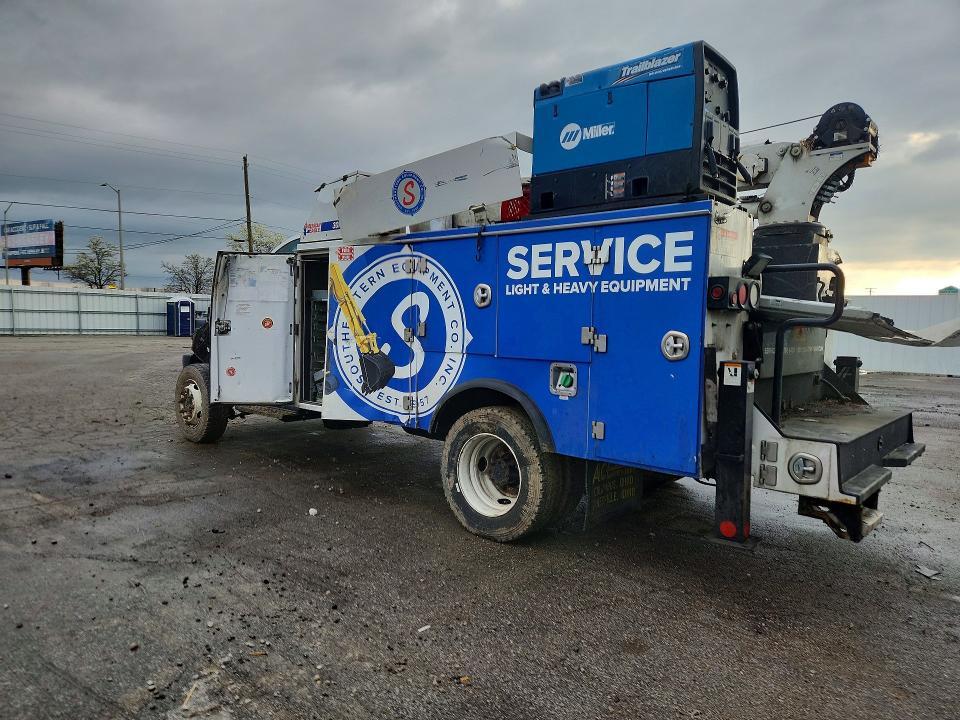 2021 Chev Silverado Medium Duty