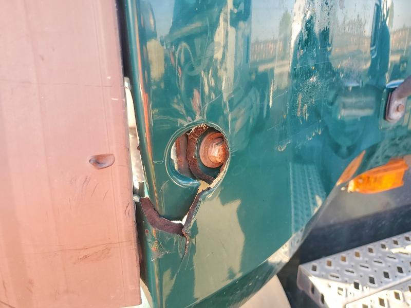 2017 Mack CXU612 Semi Truck