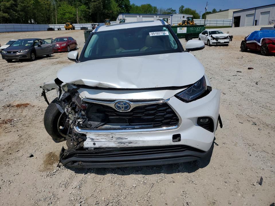 2022 Toyota Highlander Hybrid Limited