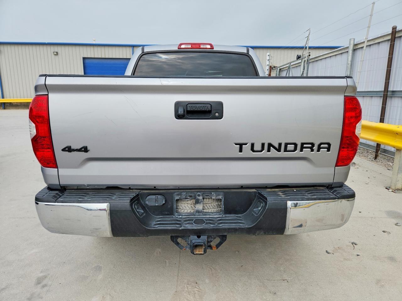 2019 Toyota Tundra Crewmax SR5