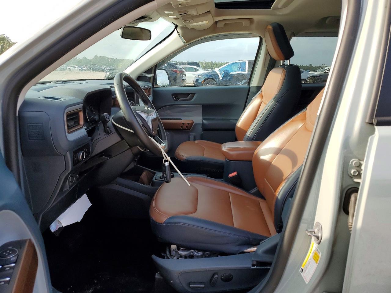 2023 Ford Maverick XL
