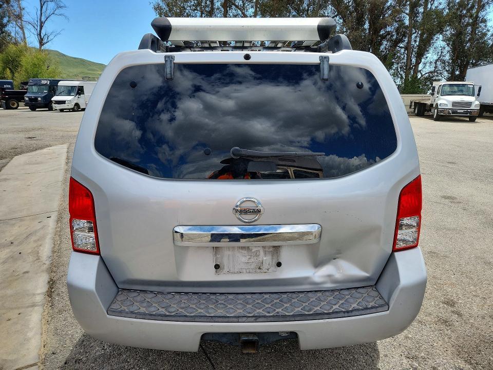 2012 Nissan Pathfinder s