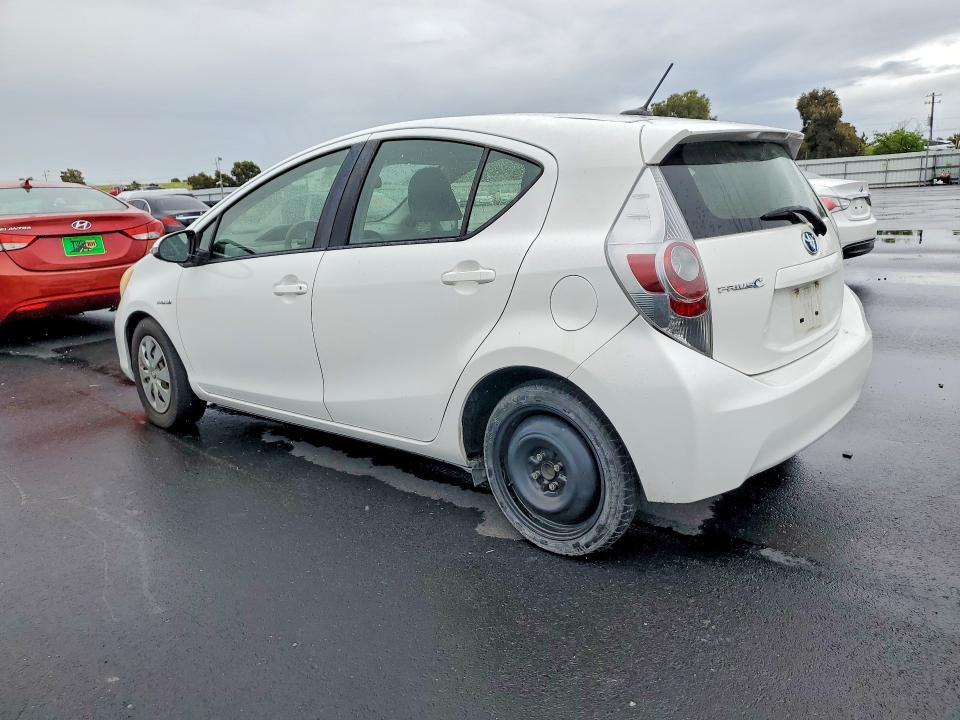 2013 Toyota Prius c Three