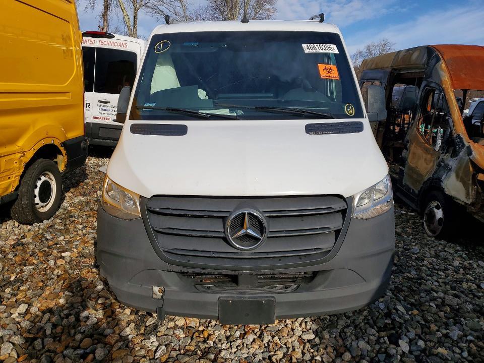 2023 Mercedes-Benz Sprinter 2500 Utility / Service van