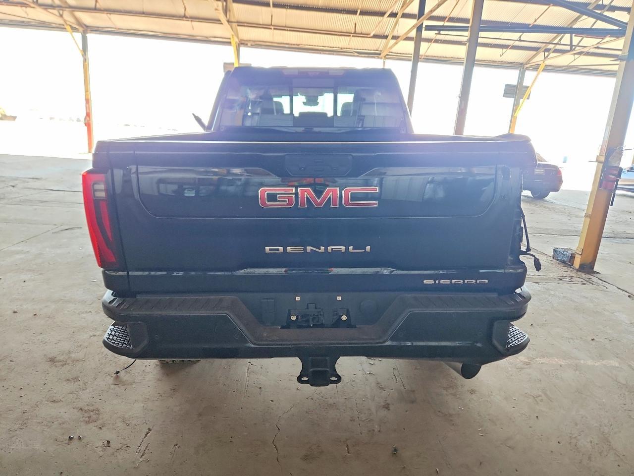 2025 GMC Sierra K2500 Denali