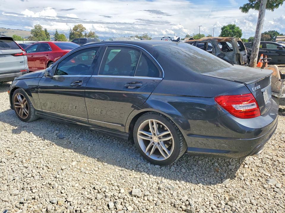 2013 Mercedes-Benz C 250