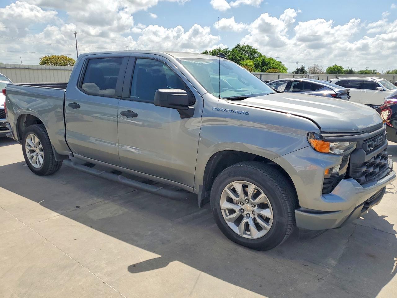 2024 Chevrolet Silverado C1500 Custom