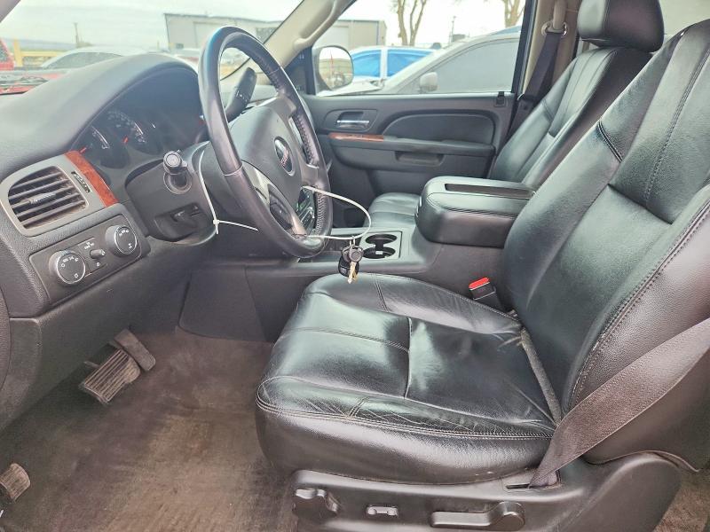 2011 GMC Yukon slt