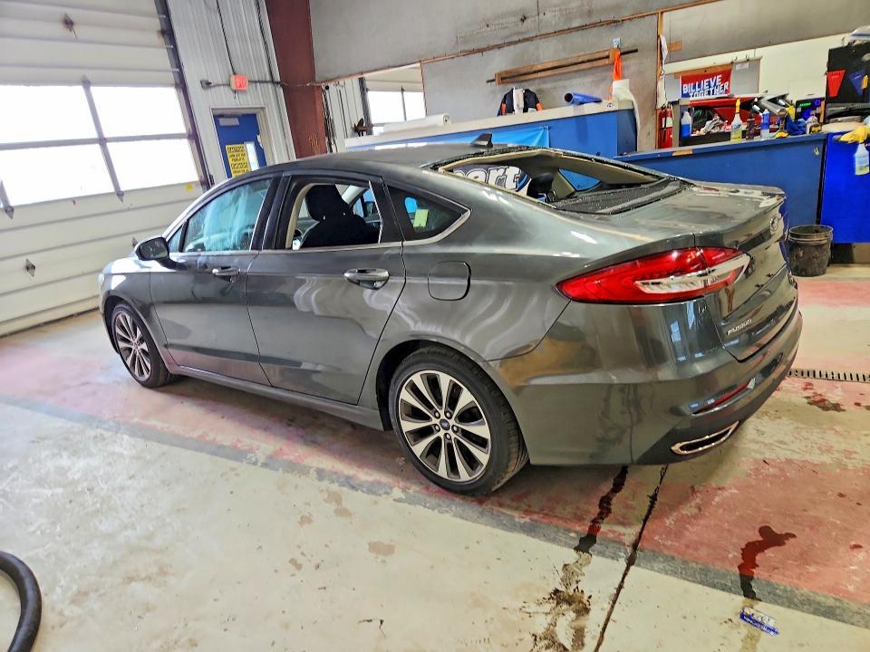 2019 Ford Fusion se