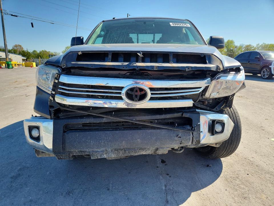 2016 Toyota Tundra SR5