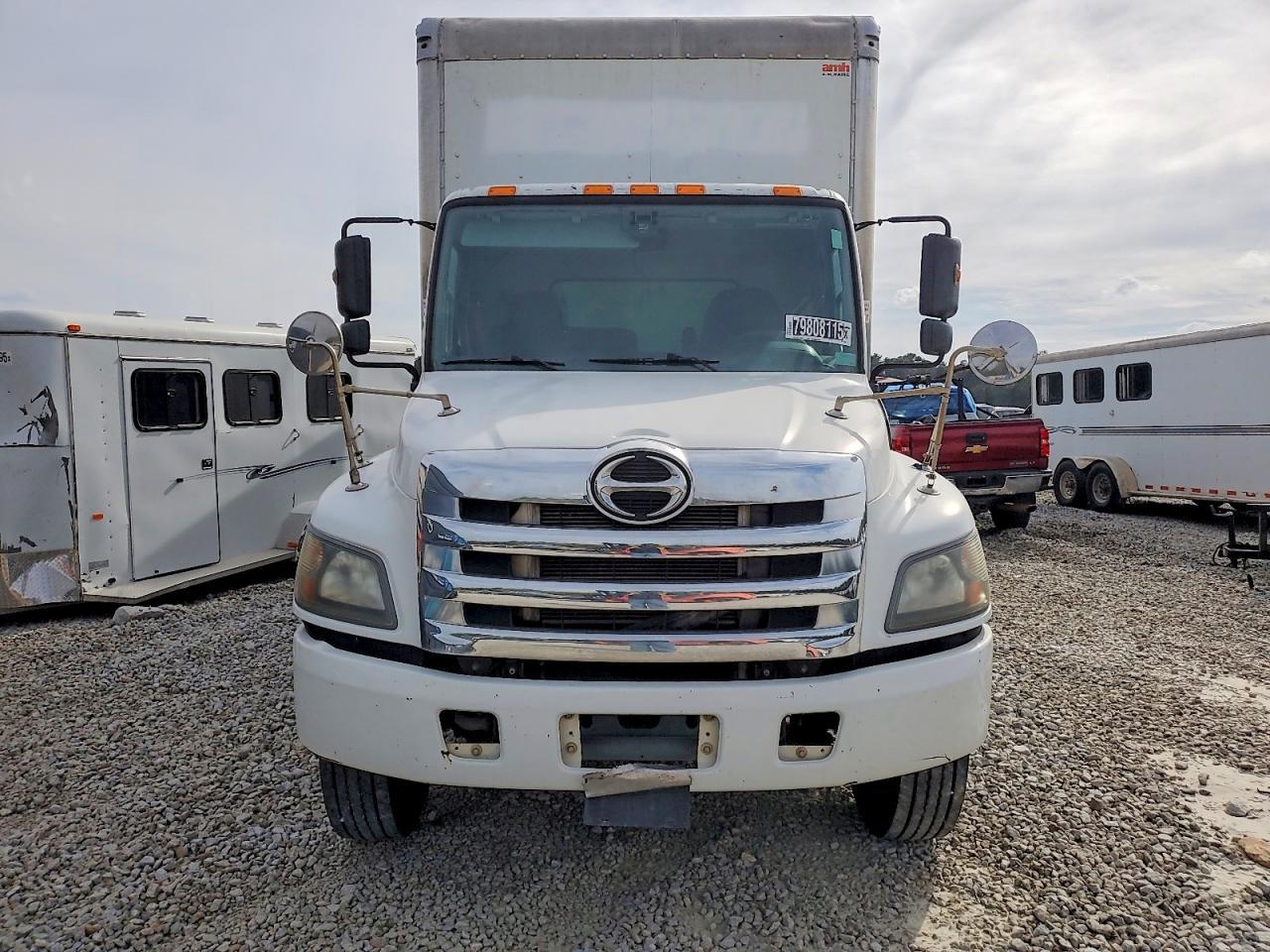 2019 Hino 258/268 BOX Truck