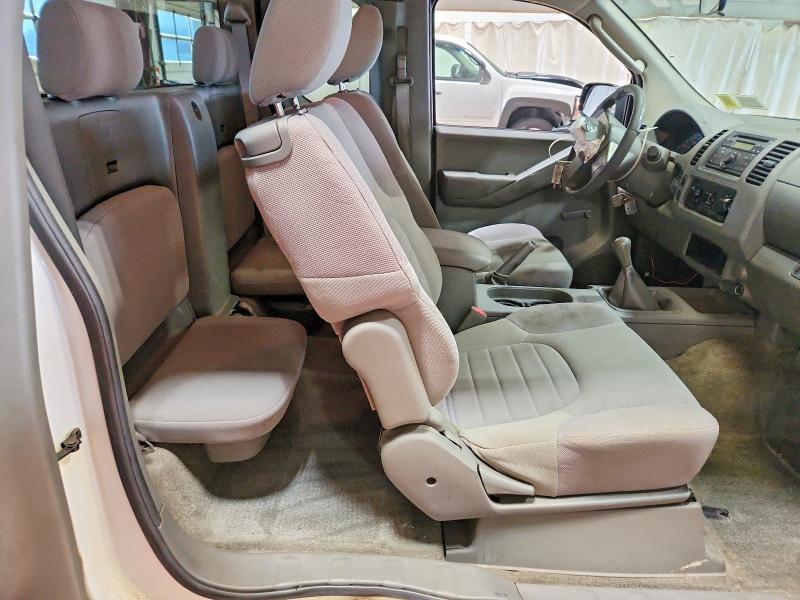 2010 Nissan Frontier XE