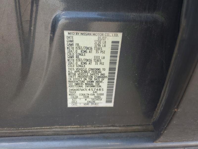 2007 Nissan Frontier se