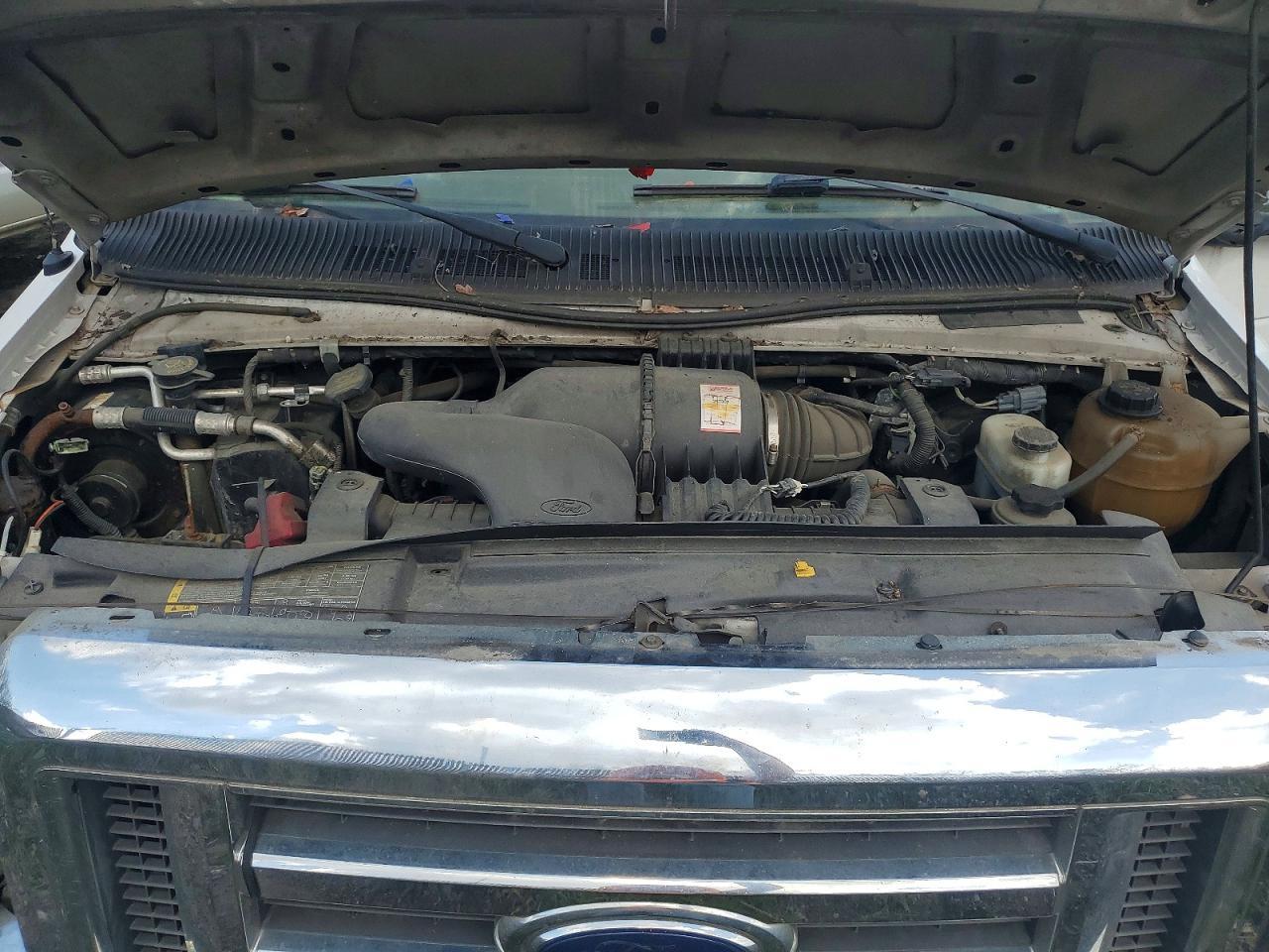 2013 Ford E350 Utility / Service Truck