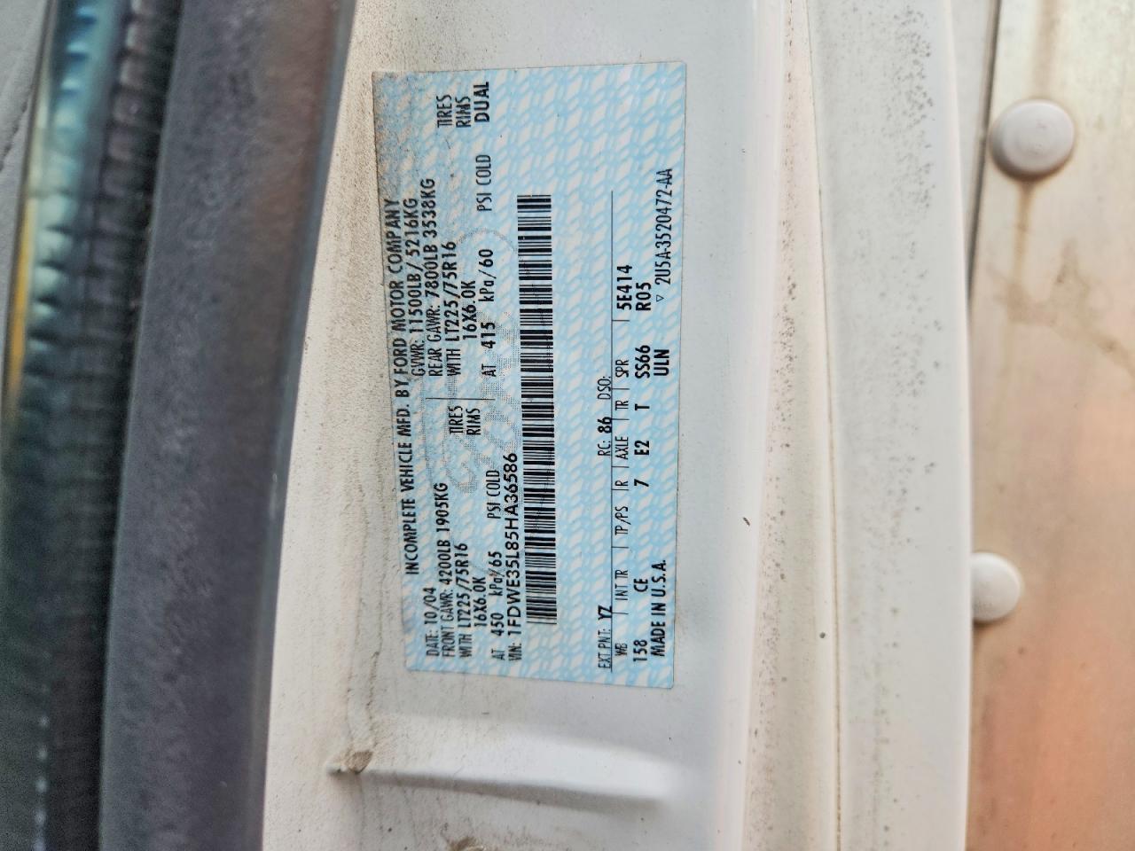 2005 Ford E350 BOX Truck