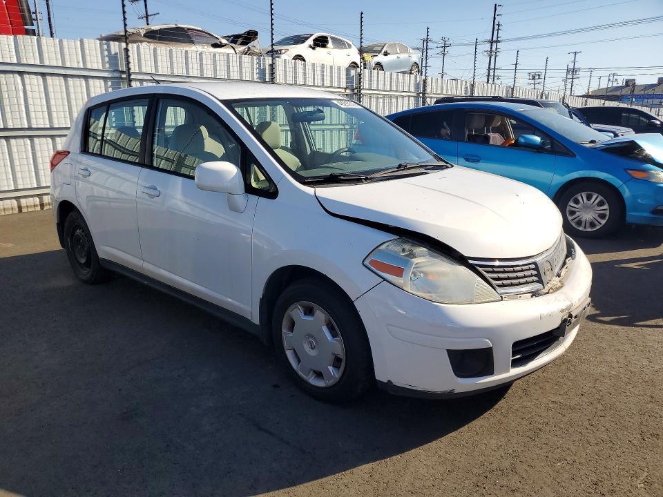 2009 Nissan Versa 1.8 s