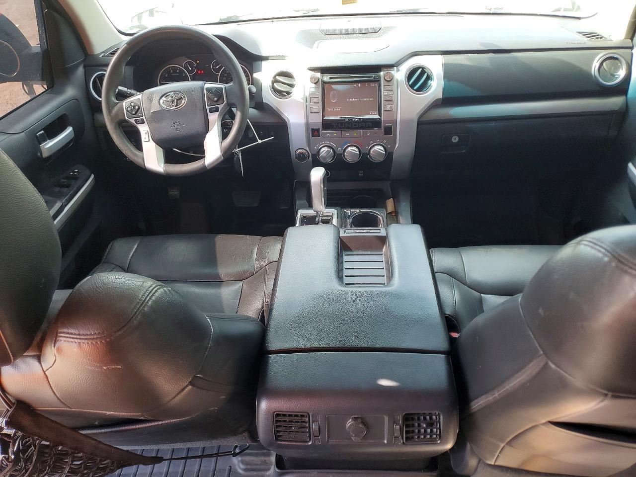 2015 Toyota Tundra SR5