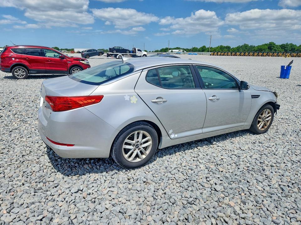 2011 KIA Optima lx
