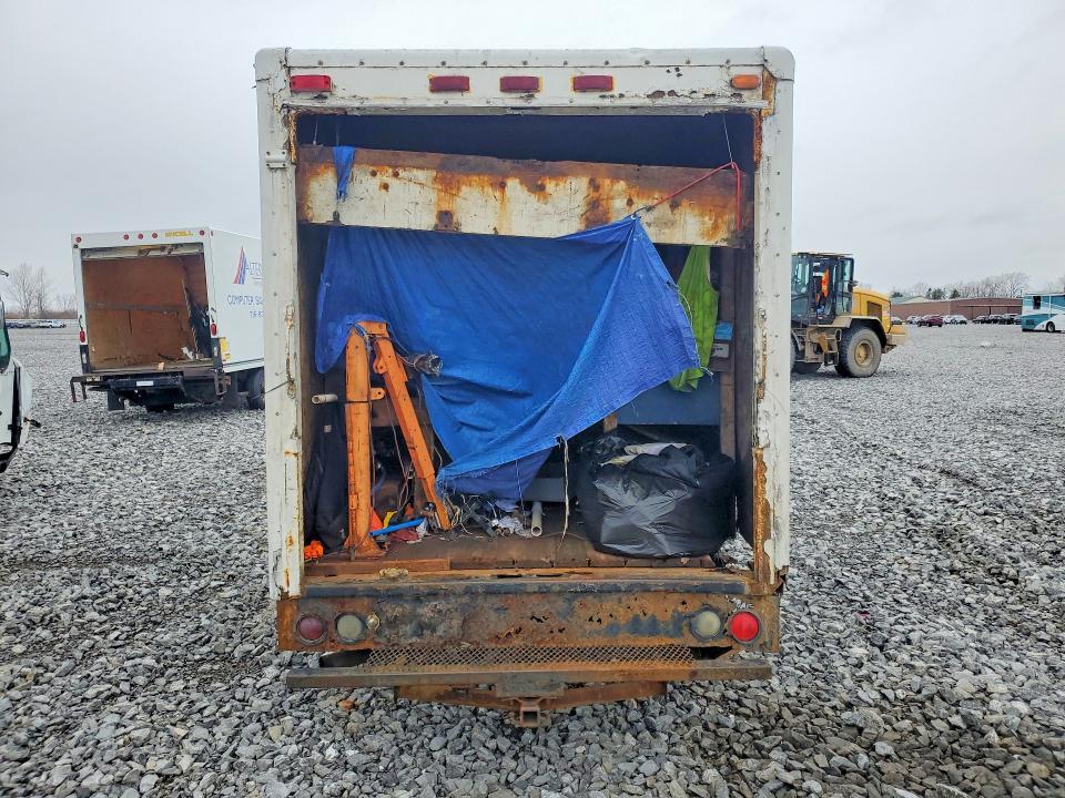 2005 Chev Express G3500